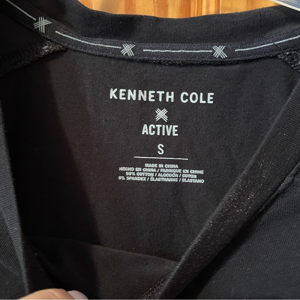 Kenneth Cole Black Short Sleeve Tee - Picture 3 of 7